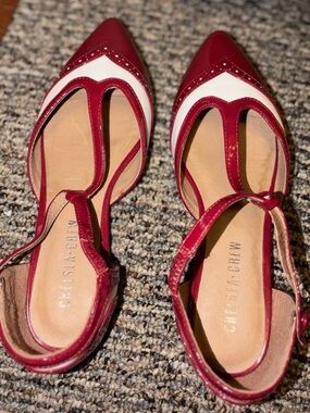 Chelsea Crew Euc GOGO Red White Spectator Flats 38 T Strap 7